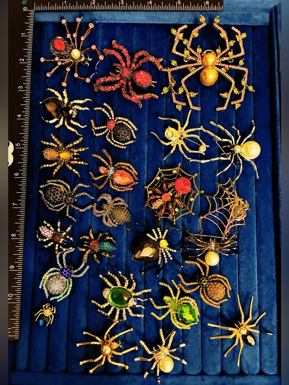 Huge Lot 25 Spider Brooch Pins Halloween Rhinestone Pearl Crystal Jewelry